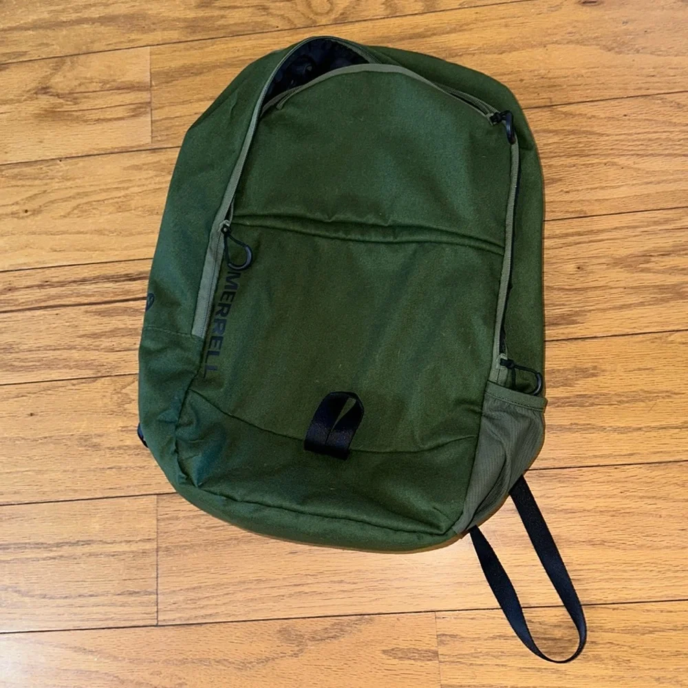Merrell back pack - Picture 1 of 2